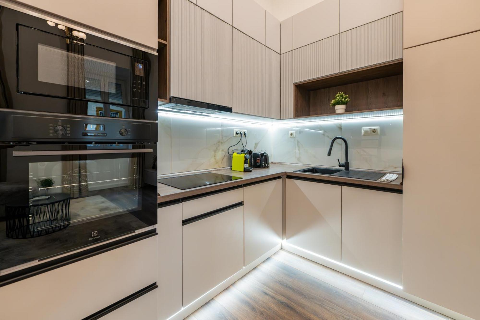 D52 Luxury Suite Boedapest Buitenkant foto